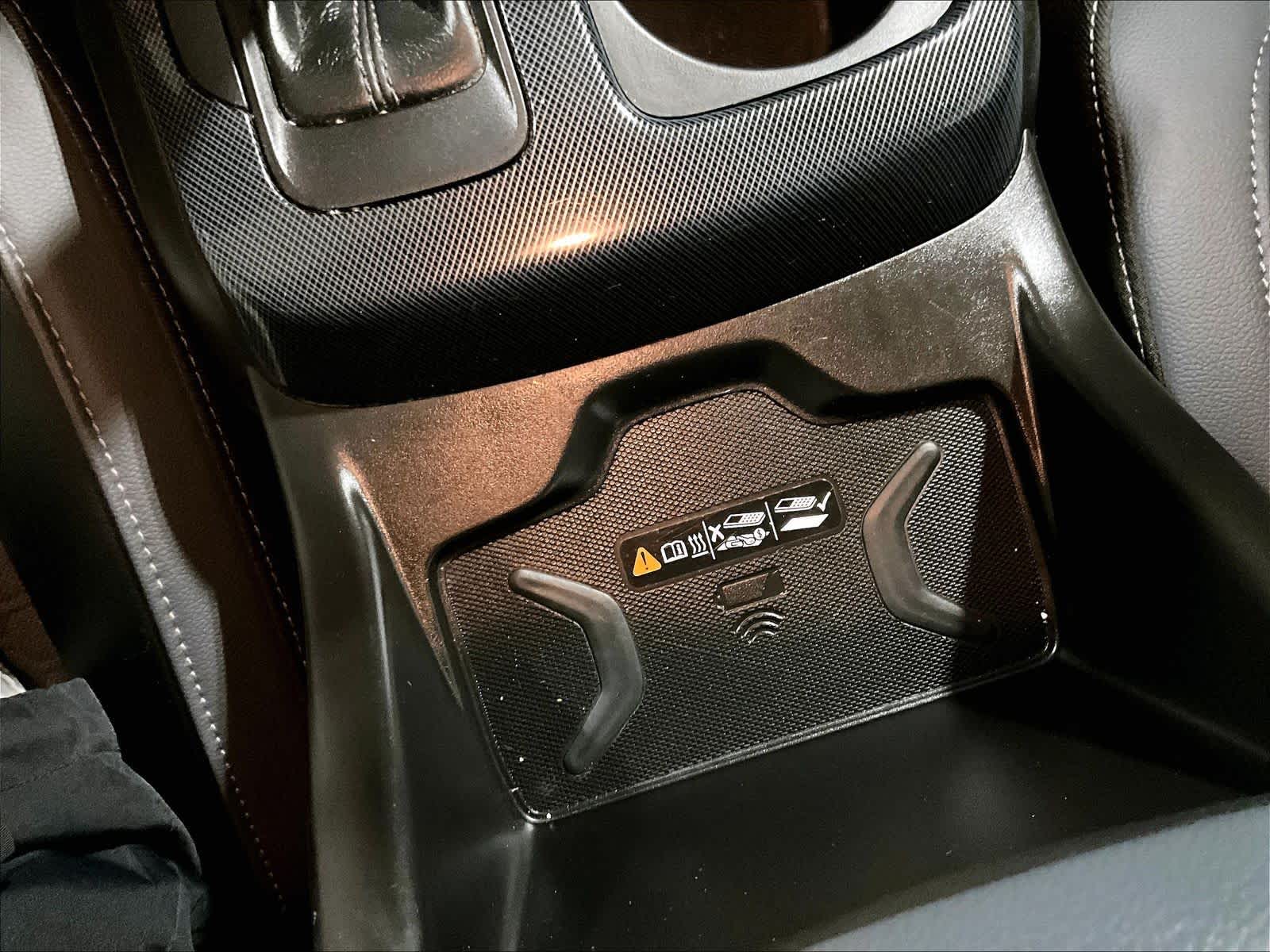 2022 Chevrolet Colorado 4WD Z71 - Photo 26