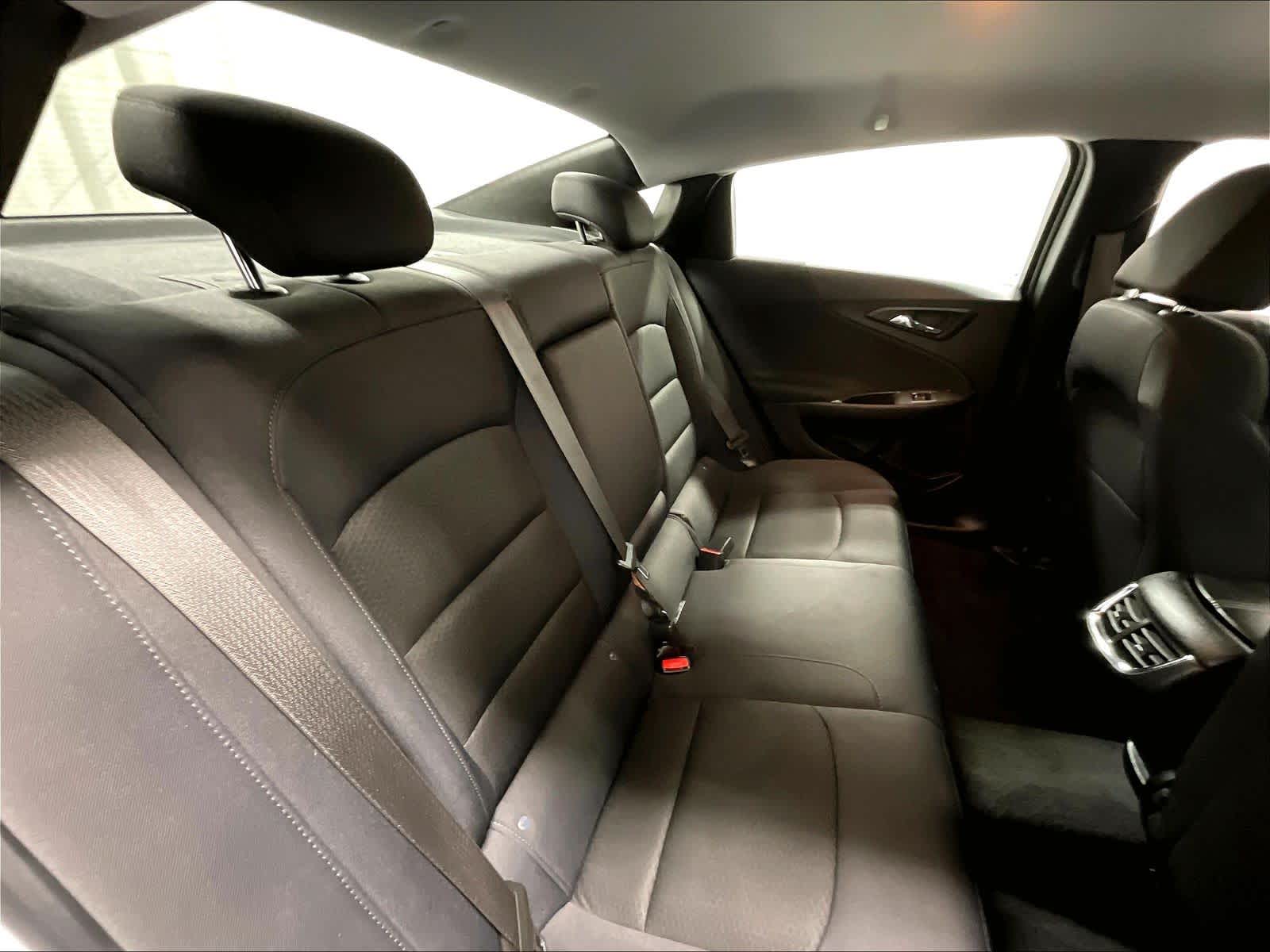 2024 Chevrolet Malibu LT - Photo 16