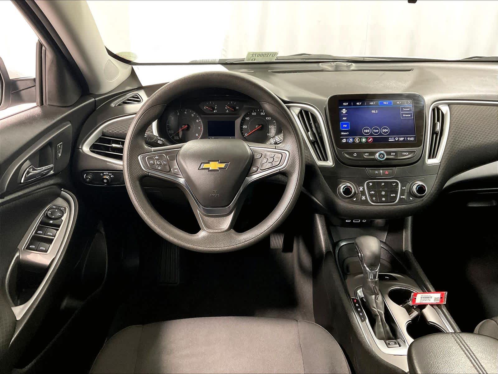 2024 Chevrolet Malibu LT - Photo 17