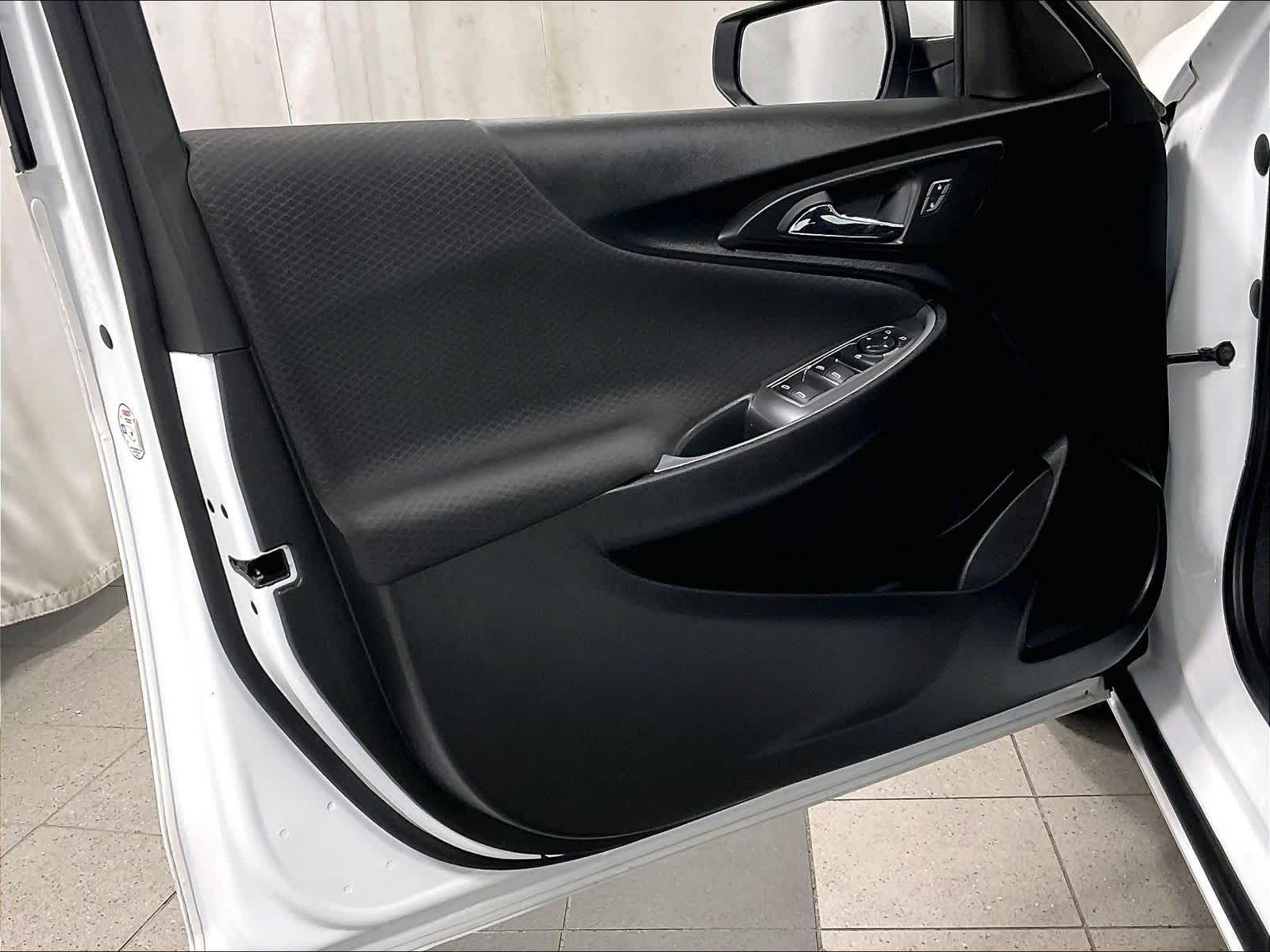 2024 Chevrolet Malibu LT - Photo 9