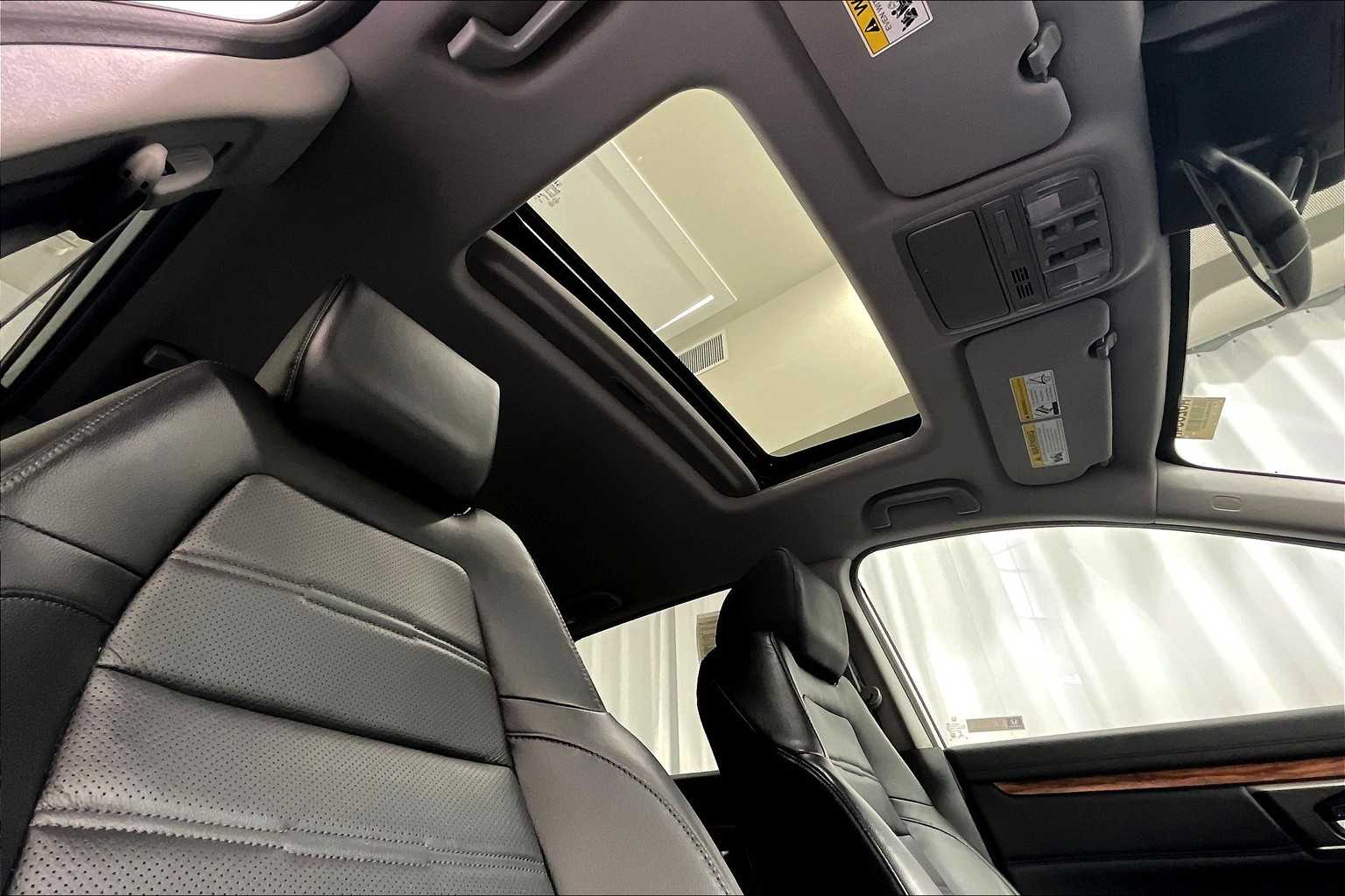 2018 Honda CR-V Touring - Photo 22