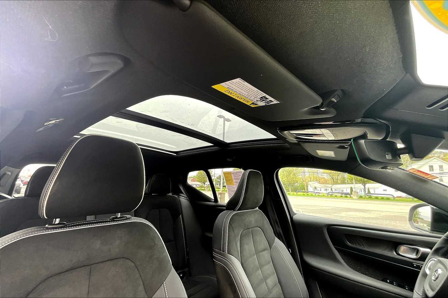 2023 Volvo XC40 Recharge Pure Electric Plus - Photo 22