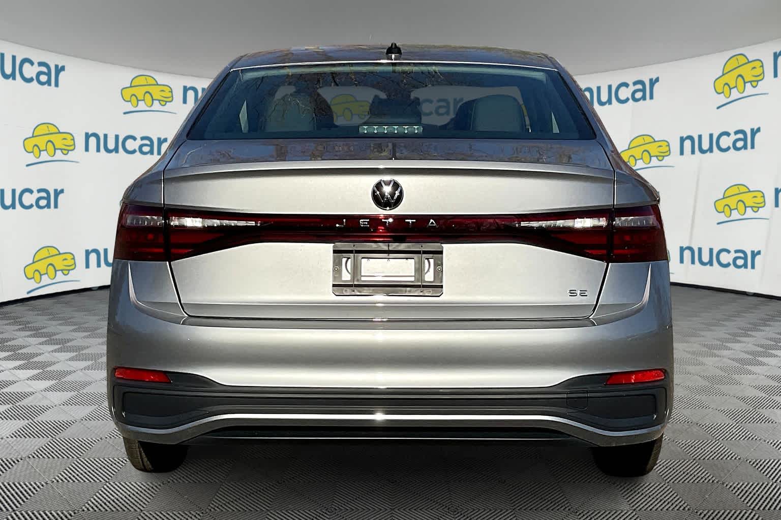 2025 Volkswagen Jetta SE - Photo 6