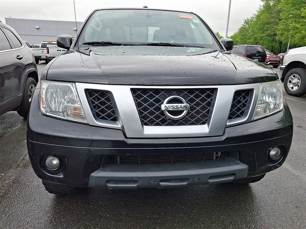 2018 Nissan Frontier PRO-4X - Photo 2