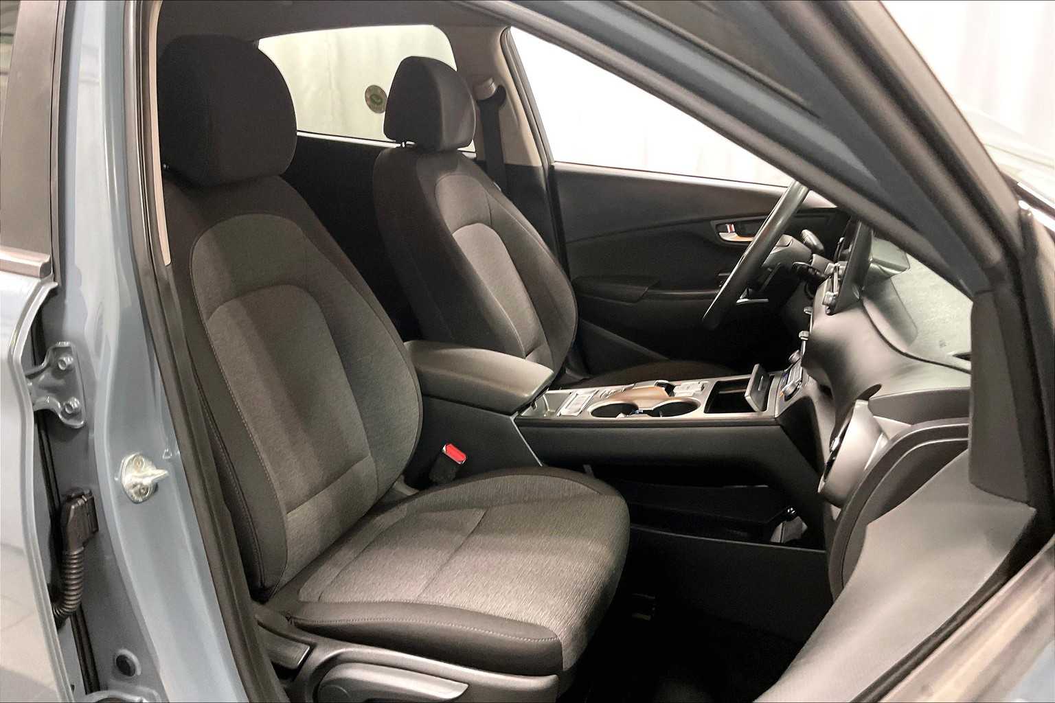 2023 Hyundai Kona Electric SE - Photo 11