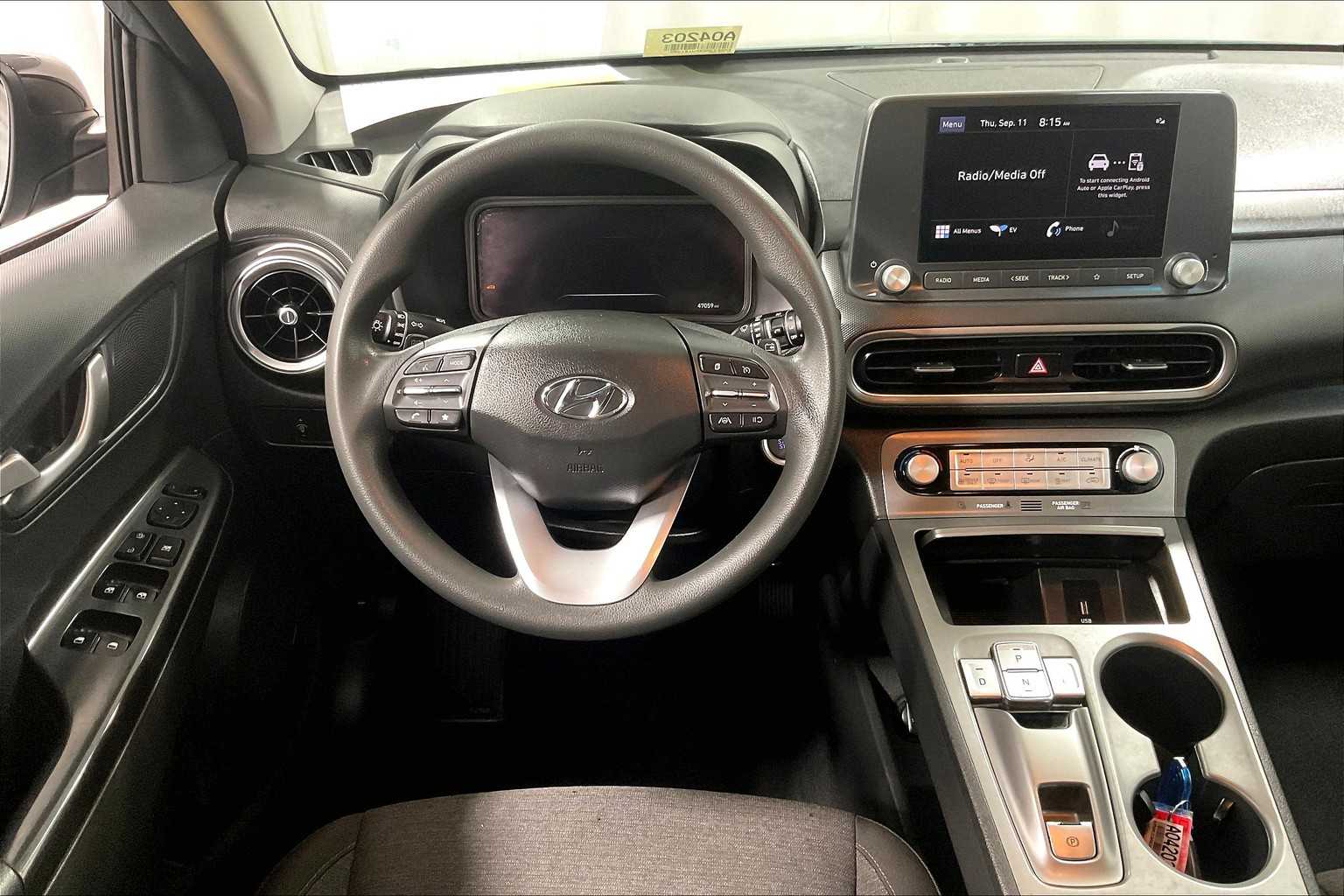 2023 Hyundai Kona Electric SE - Photo 17