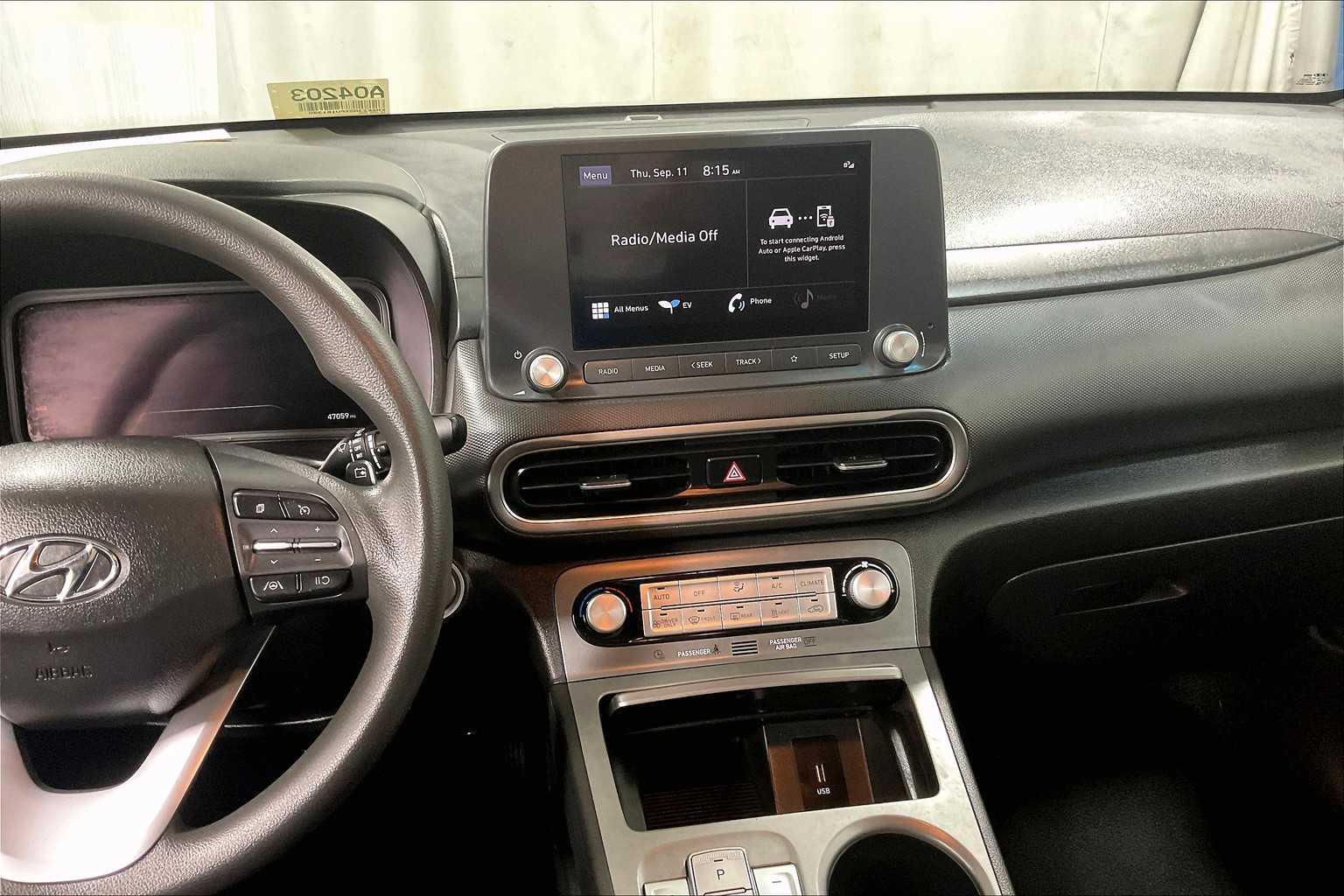 2023 Hyundai Kona Electric SE - Photo 18