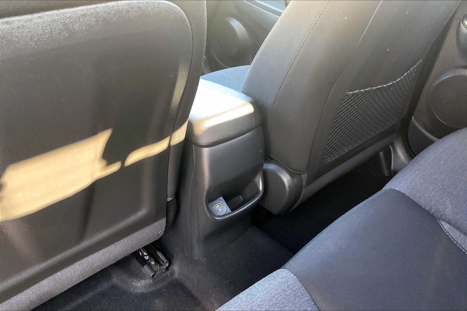 2023 Hyundai Kona Electric SE - Photo 27