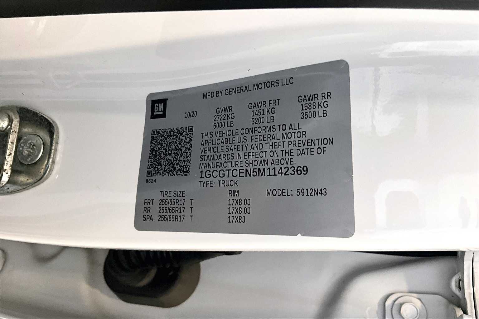 2021 Chevrolet Colorado 4WD LT - Photo 37