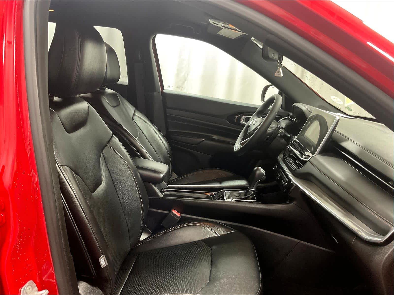 2023 Jeep Compass (RED) Edition - Photo 11