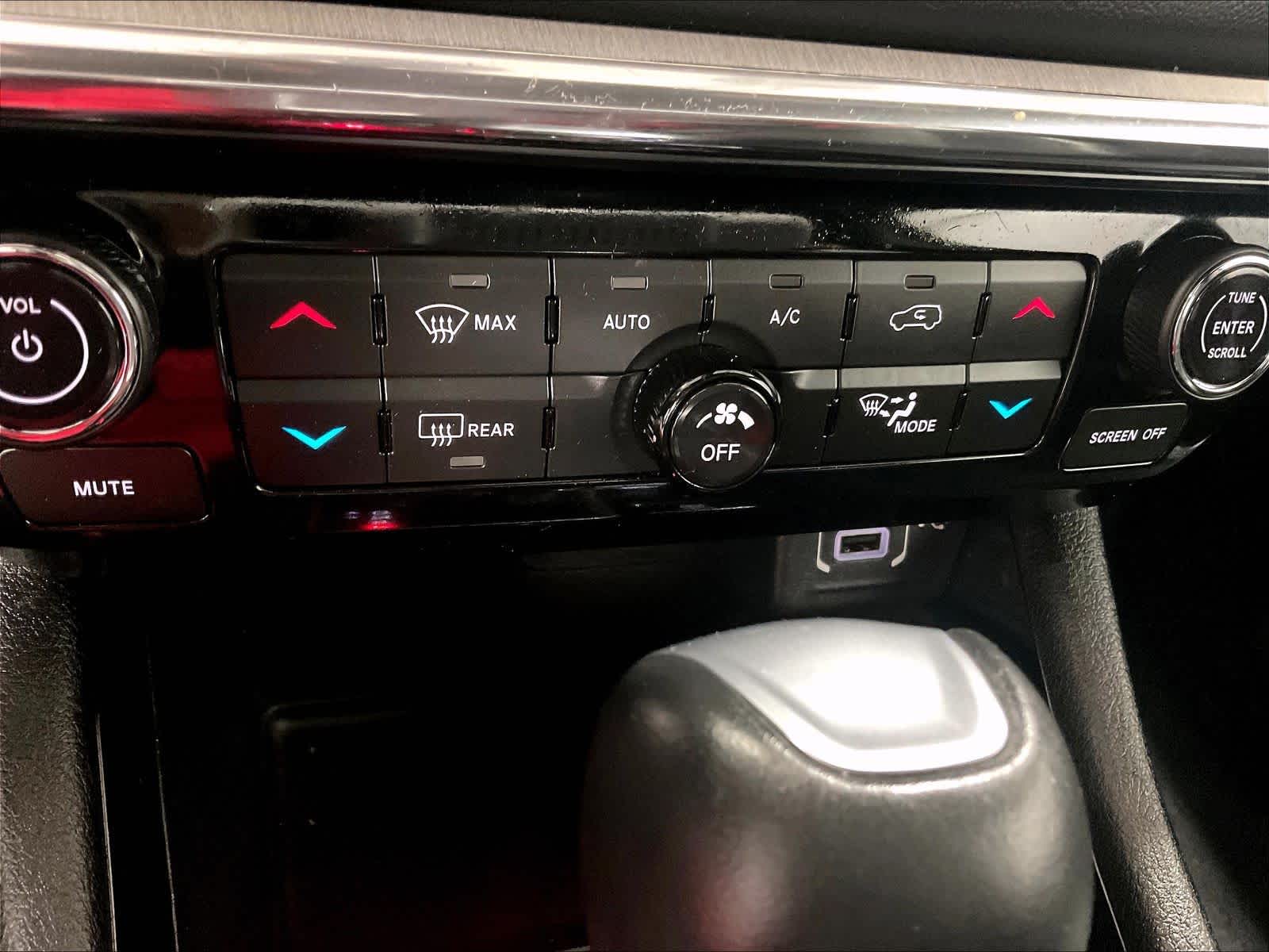 2023 Jeep Compass (RED) Edition - Photo 25