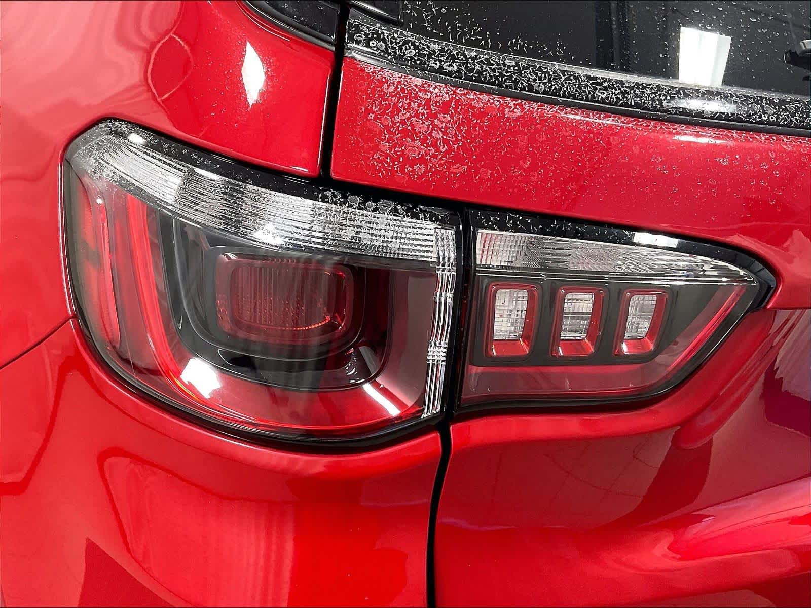 2023 Jeep Compass (RED) Edition - Photo 33