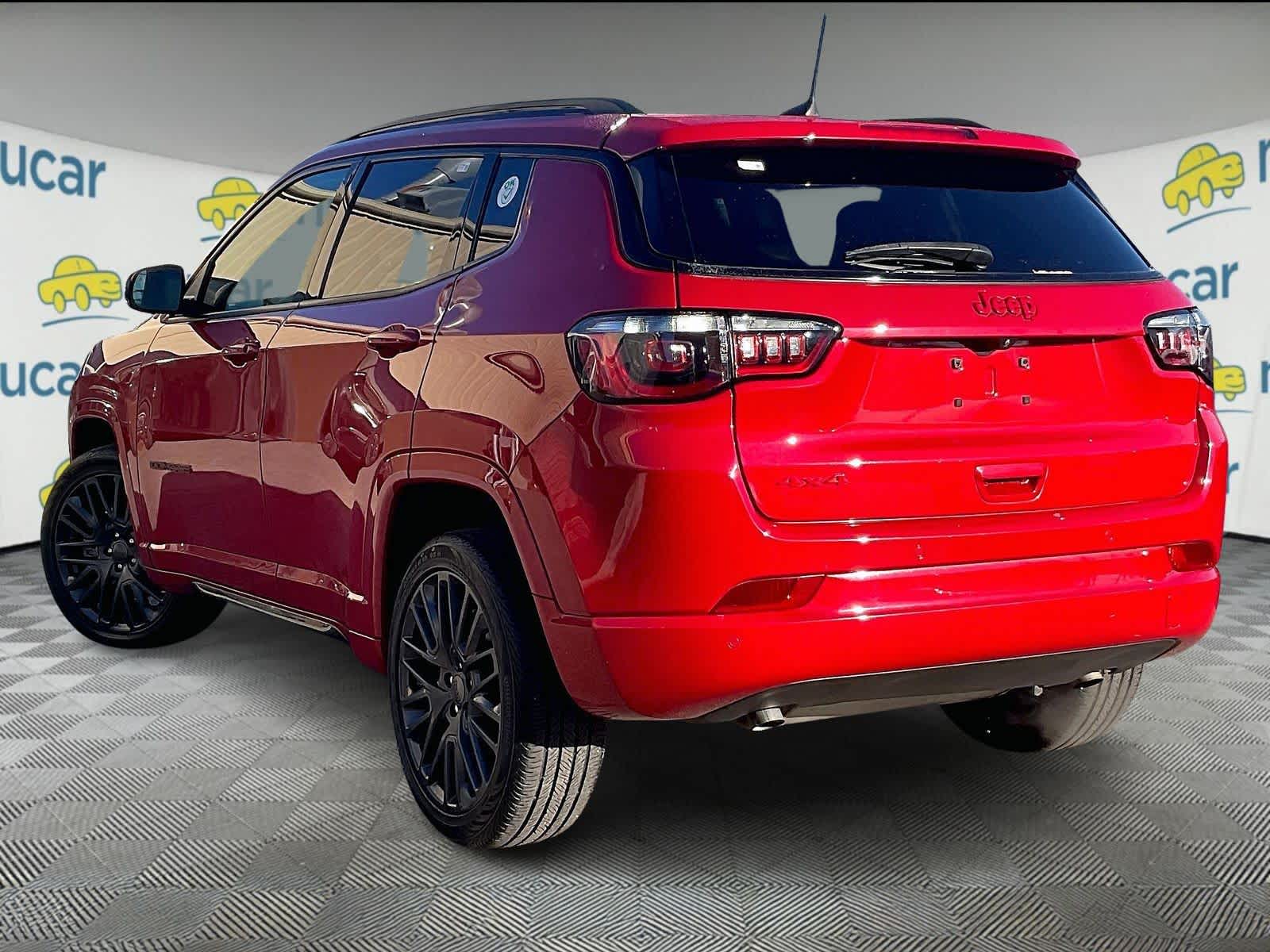 2023 Jeep Compass (RED) Edition - Photo 4