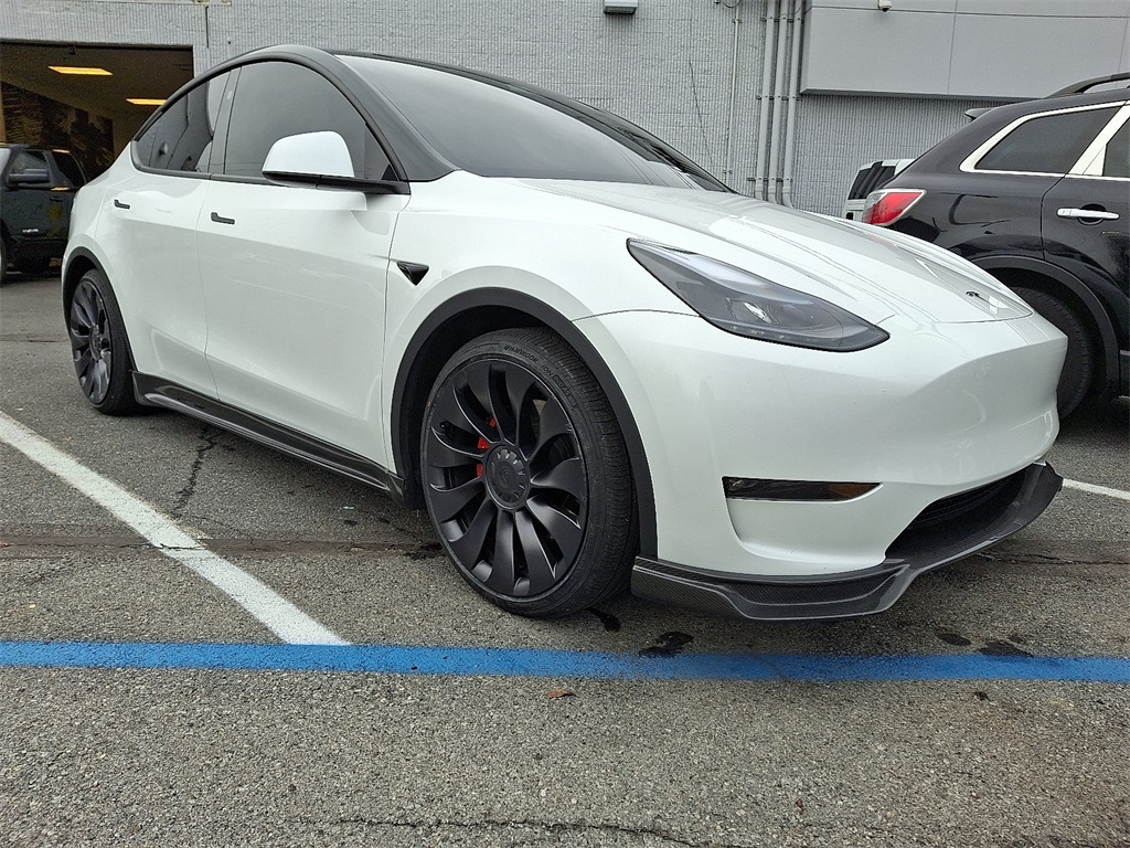 2024 Tesla Model Y Performance's photo