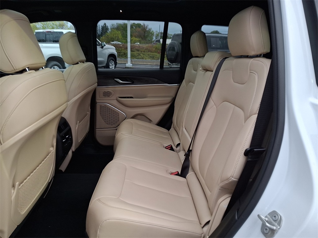 2023 Jeep Grand Cherokee 4xe - Photo 10