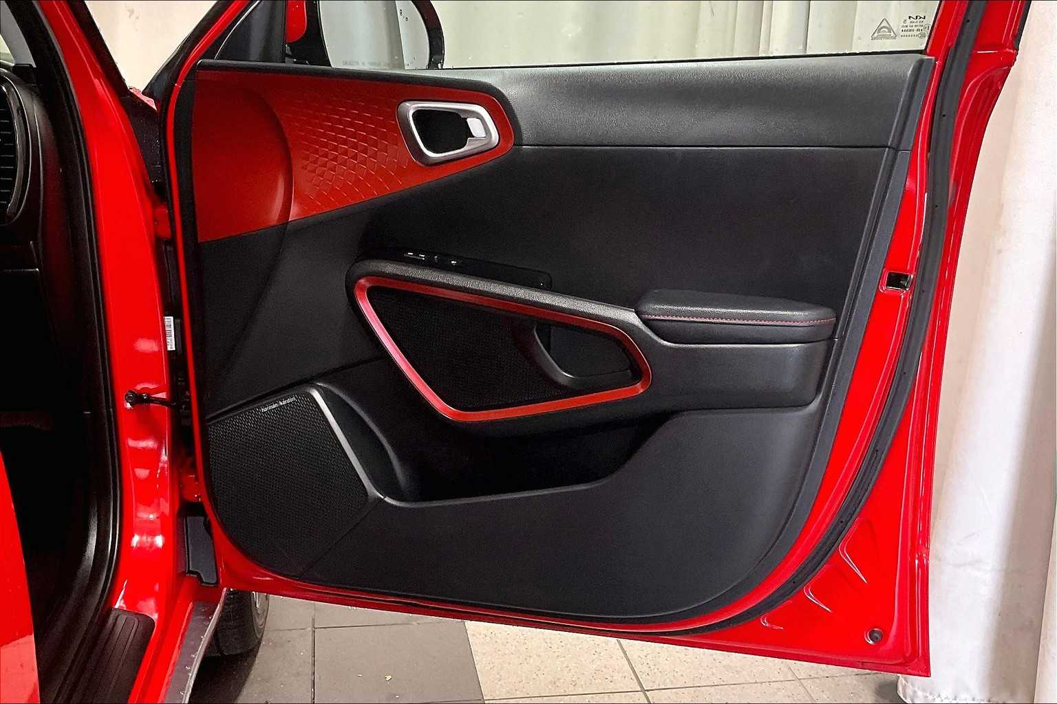 2023 Kia Soul GT-Line - Photo 12