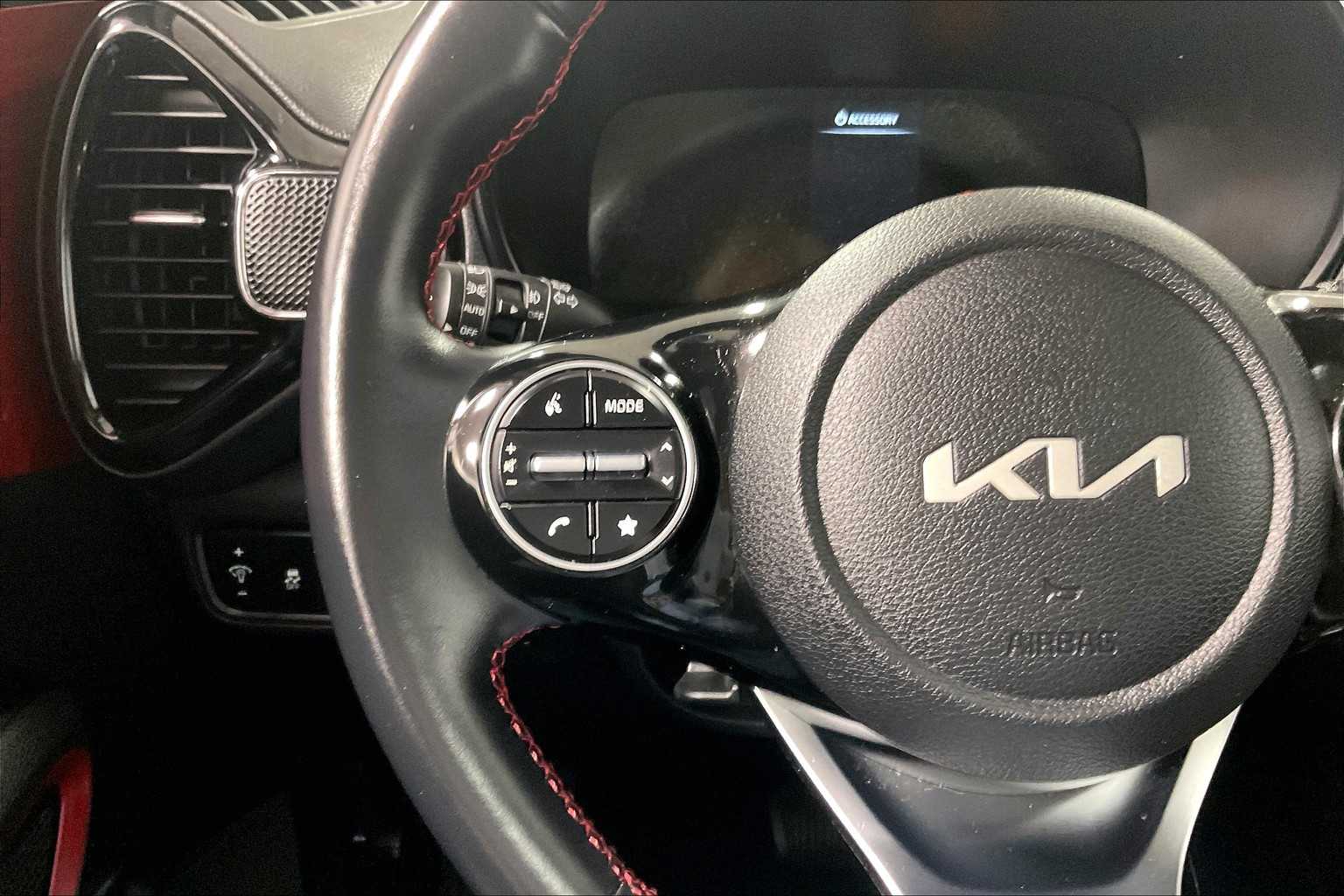 2023 Kia Soul GT-Line - Photo 23