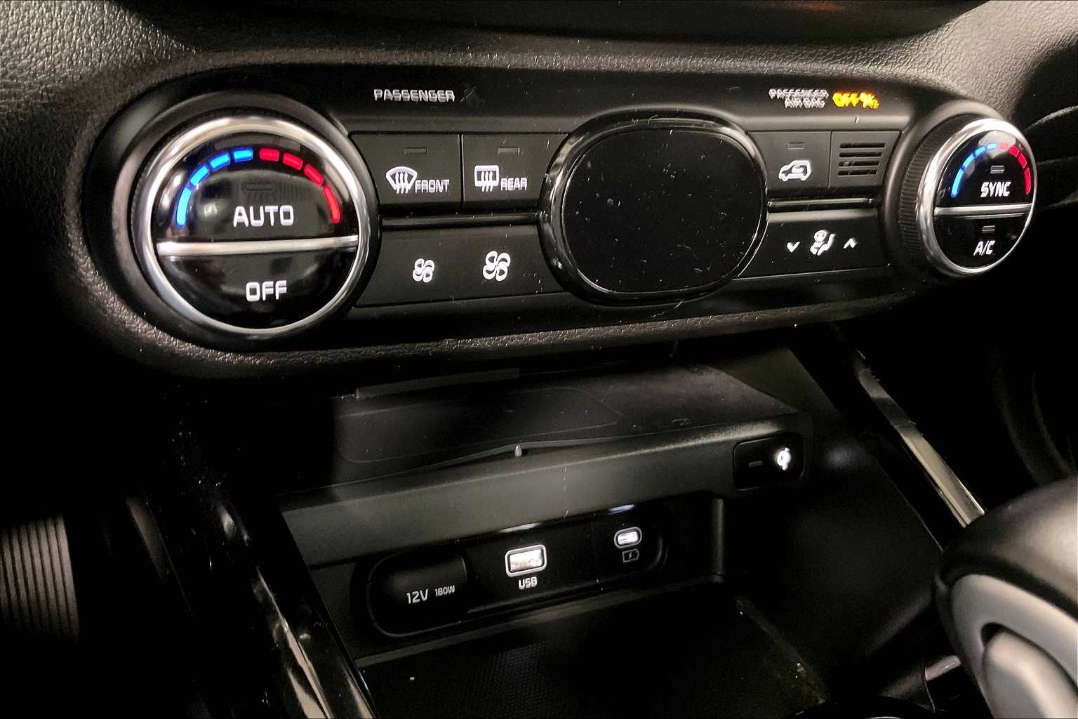 2023 Kia Soul GT-Line - Photo 26