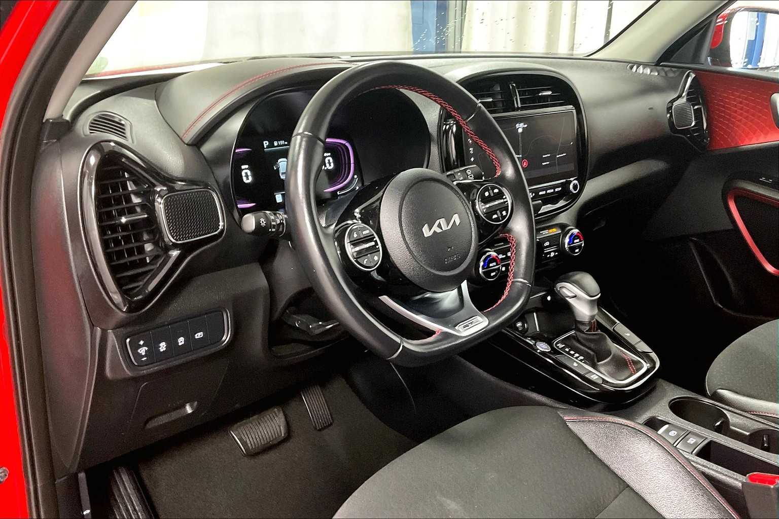 2023 Kia Soul GT-Line - Photo 8
