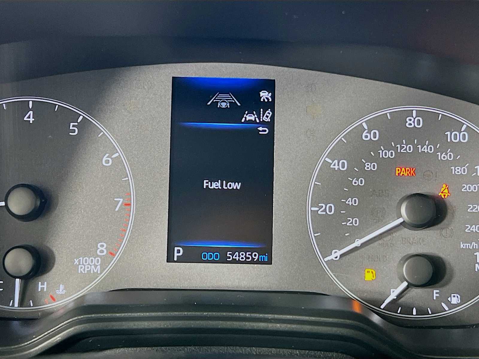 2024 Toyota Corolla LE - Photo 12