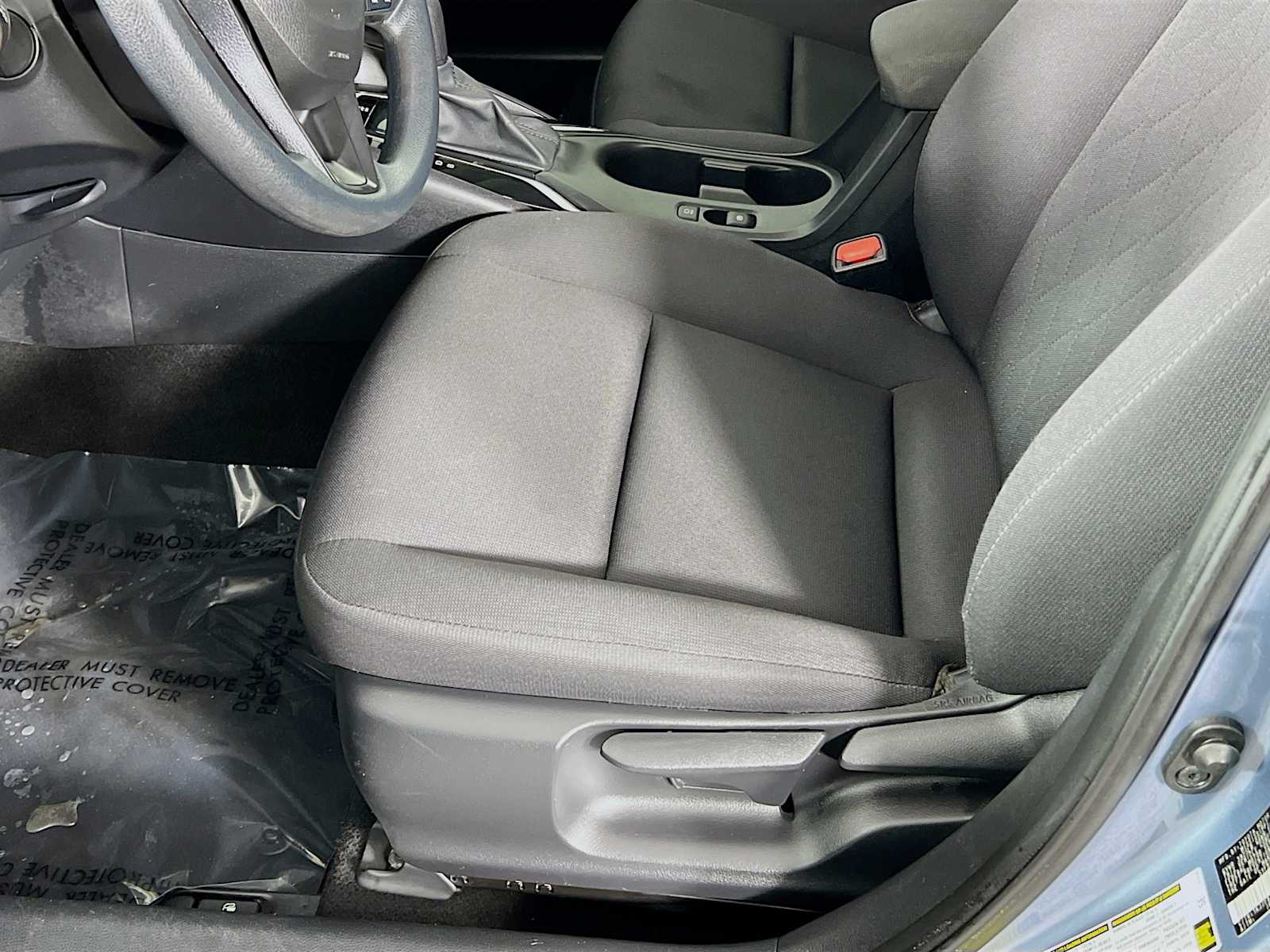 2024 Toyota Corolla LE - Photo 19