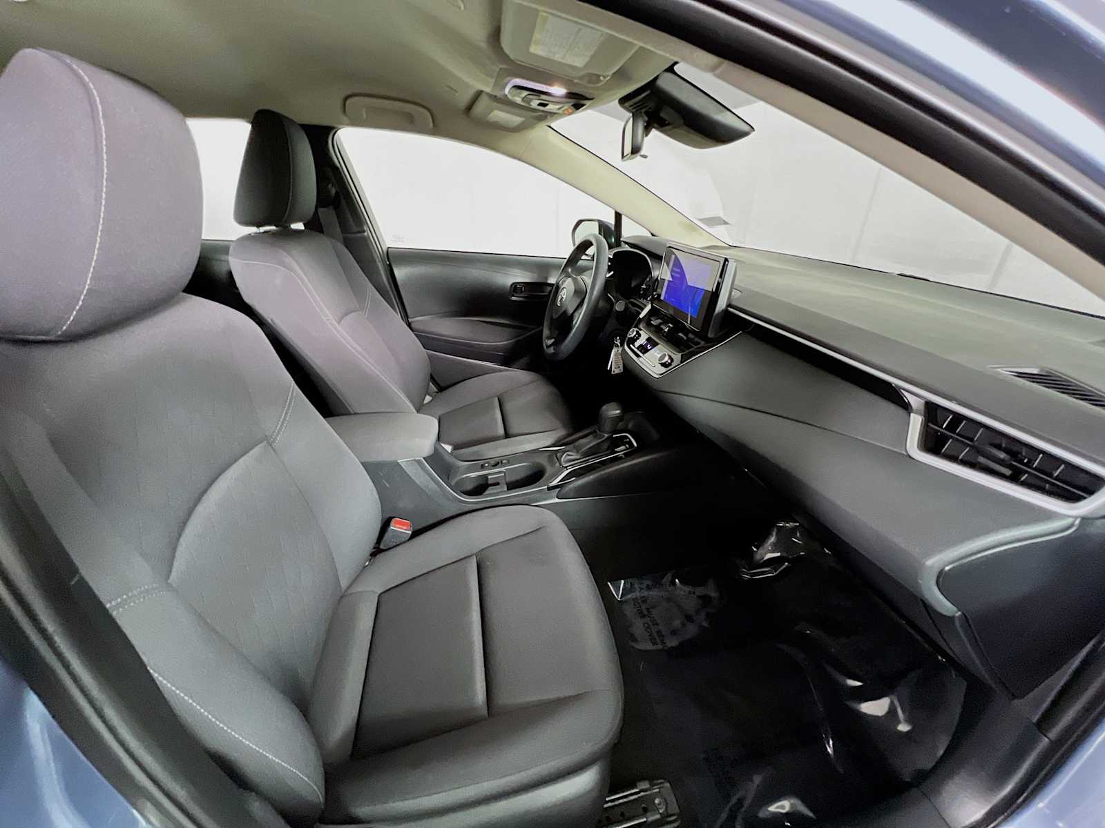 2024 Toyota Corolla LE - Photo 26