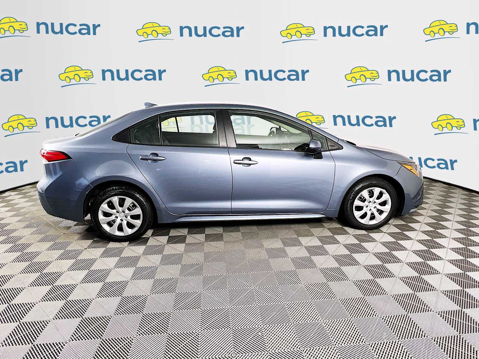 2024 Toyota Corolla LE - Photo 8