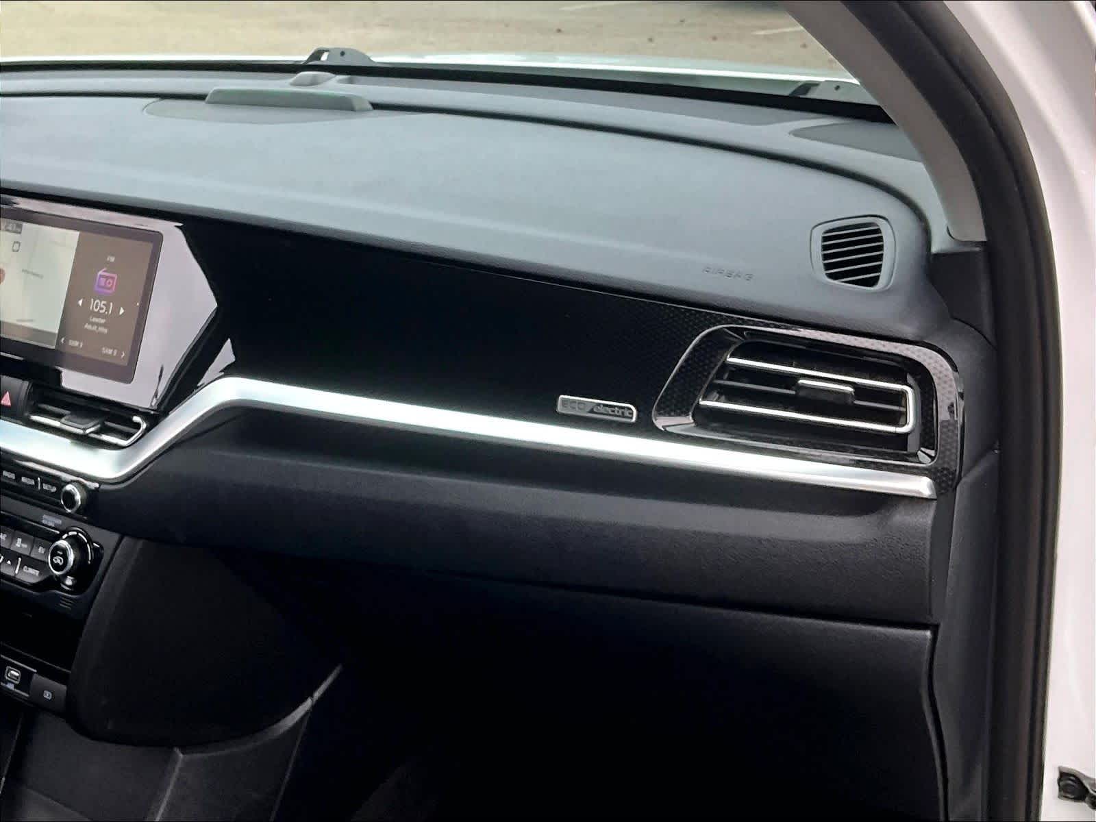 2022 Kia Niro EV EX - Photo 13