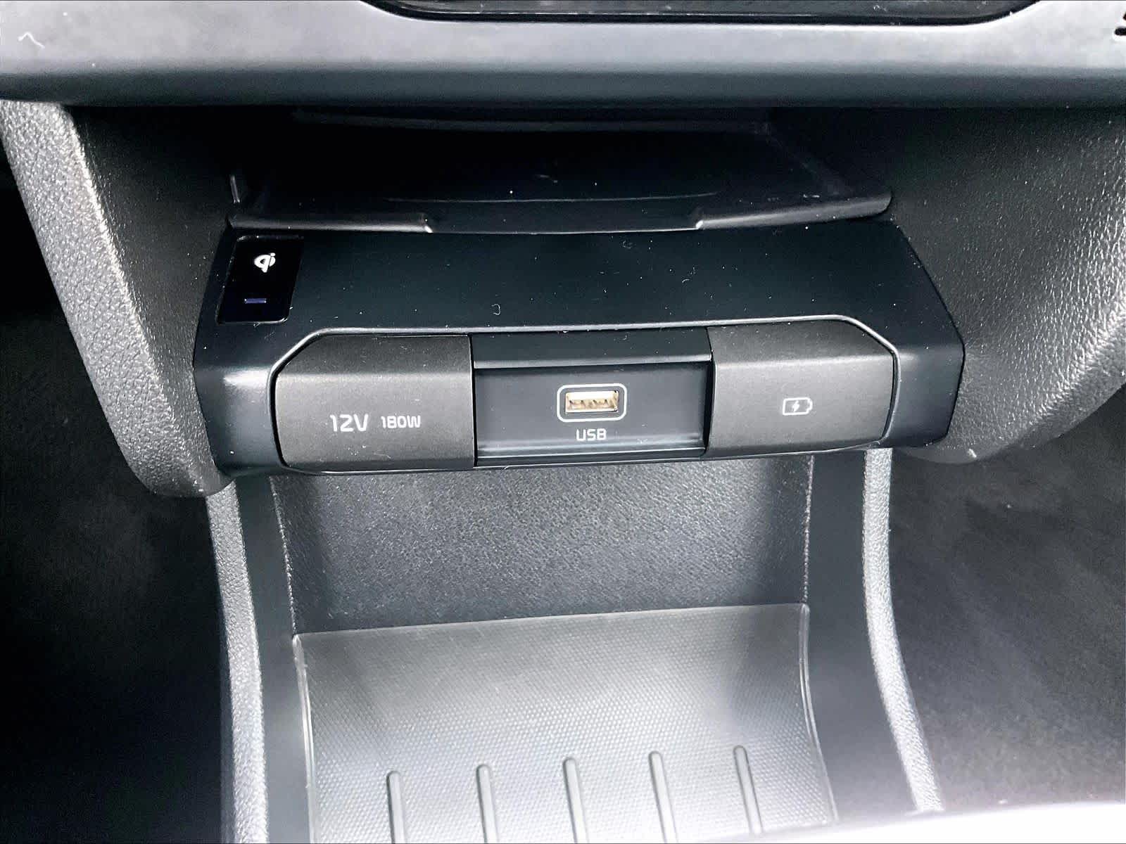 2022 Kia Niro EV EX - Photo 25