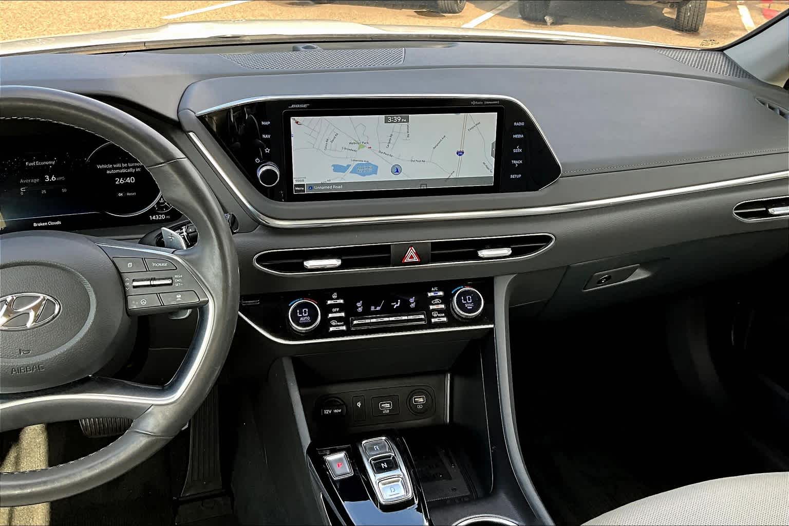 2022 Hyundai Sonata Limited - Photo 18