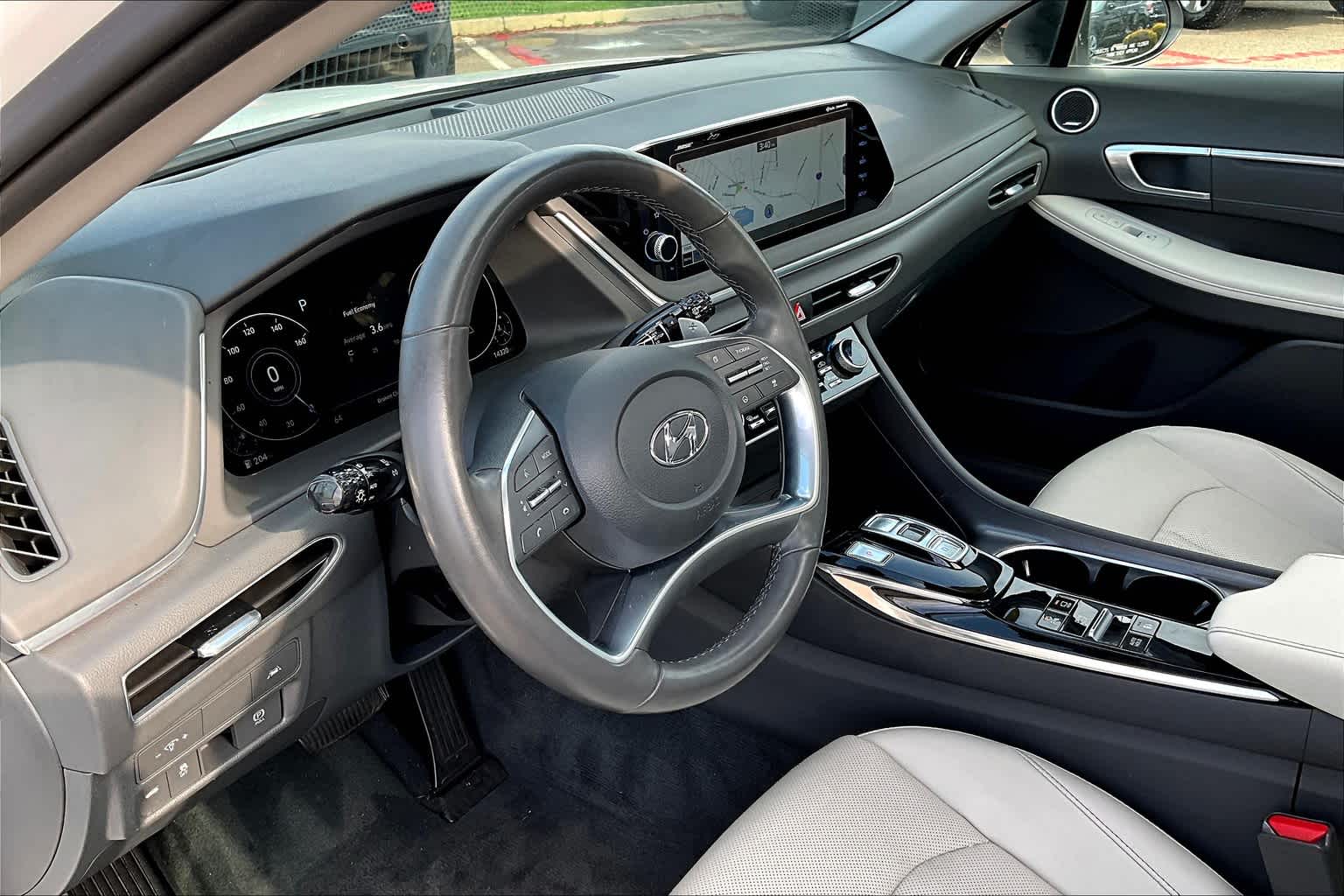 2022 Hyundai Sonata Limited - Photo 8