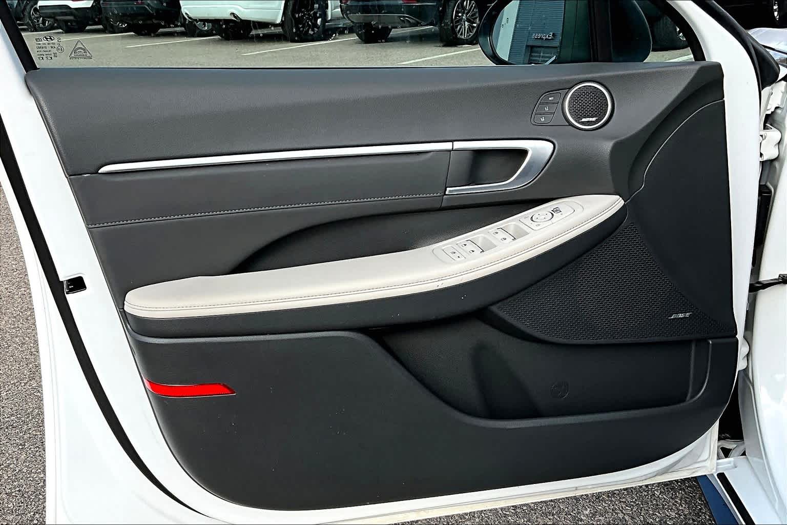 2022 Hyundai Sonata Limited - Photo 9