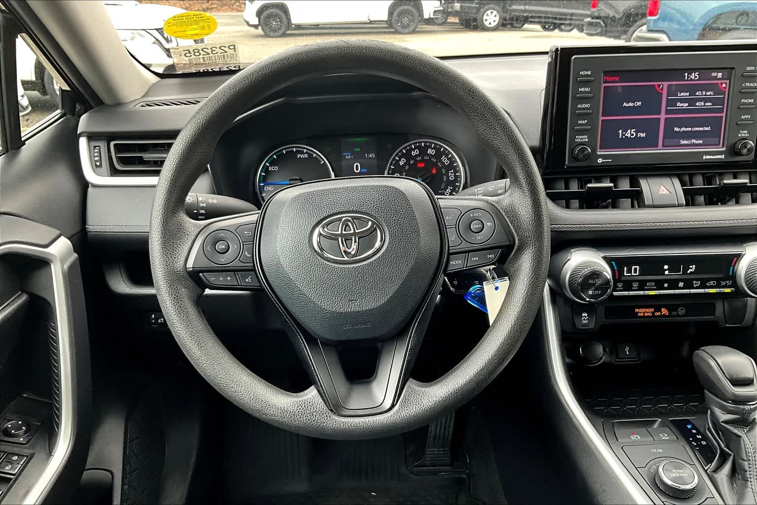 2021 Toyota RAV4 Hybrid LE - Photo 17