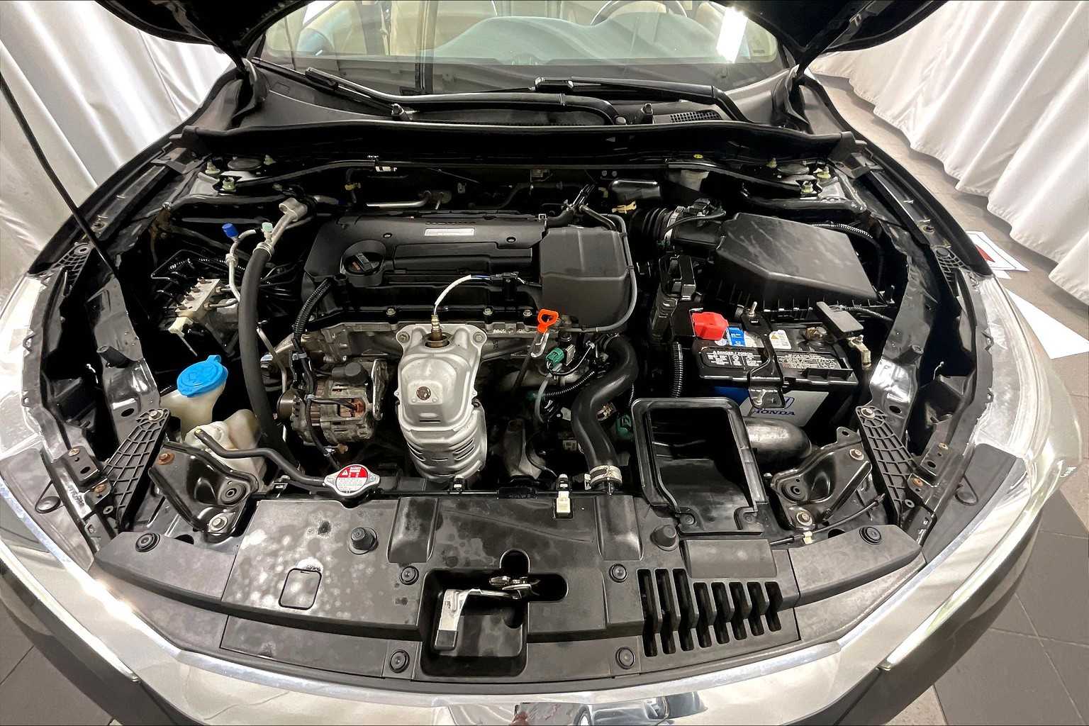 2017 Honda Accord EX-L - Photo 30