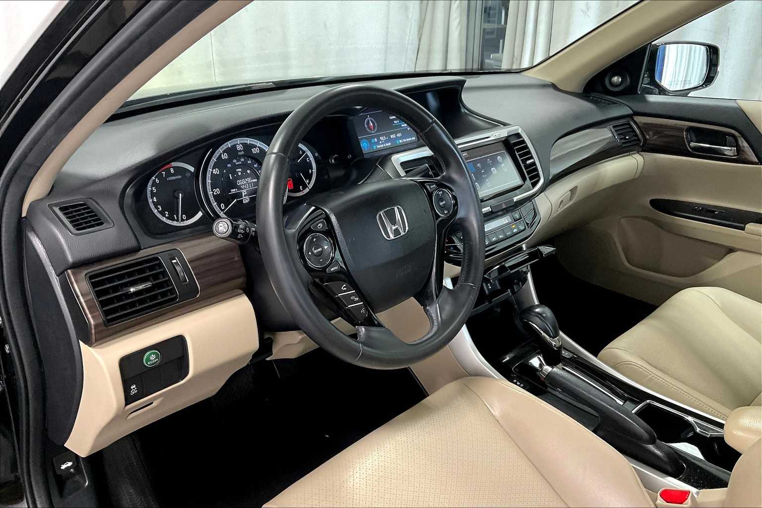 2017 Honda Accord EX-L - Photo 8