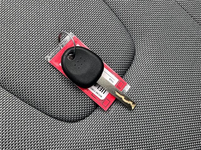 2024 Hyundai Elantra SE - Photo 11