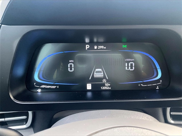 2024 Hyundai Elantra SE - Photo 25