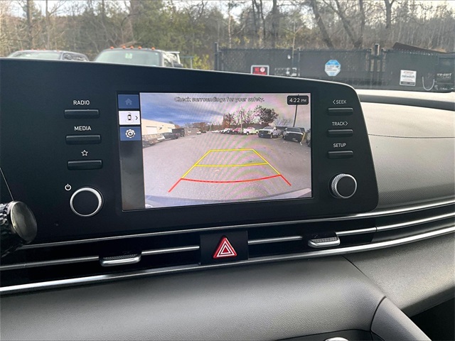 2024 Hyundai Elantra SE - Photo 26