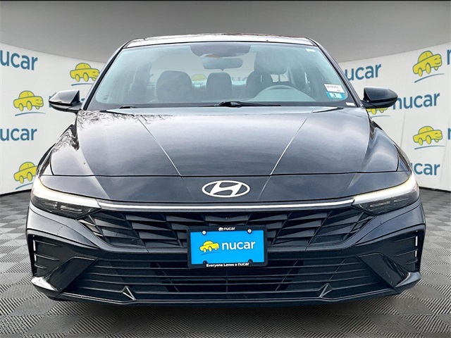 2024 Hyundai Elantra SE - Photo 3