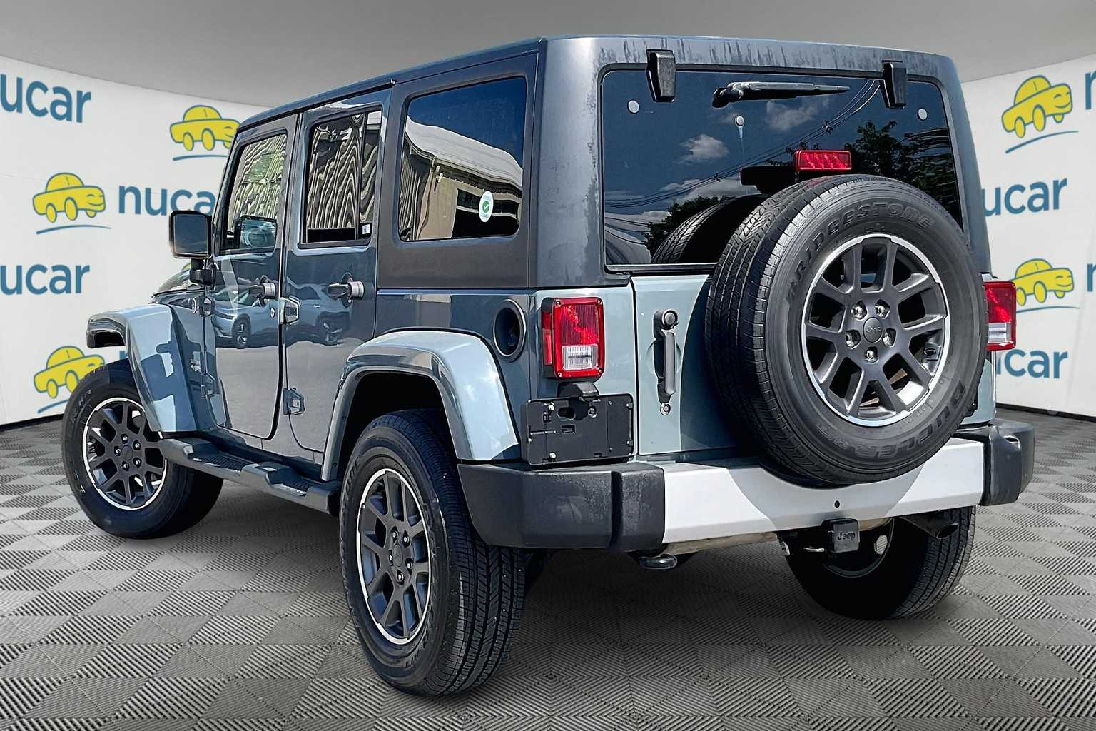 2015 Jeep Wrangler Unlimited Sahara - Photo 4