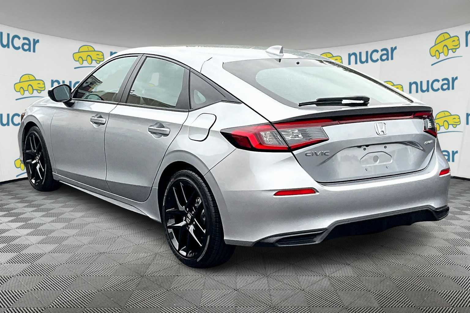 2025 Honda Civic Hatchback Sport - Photo 5