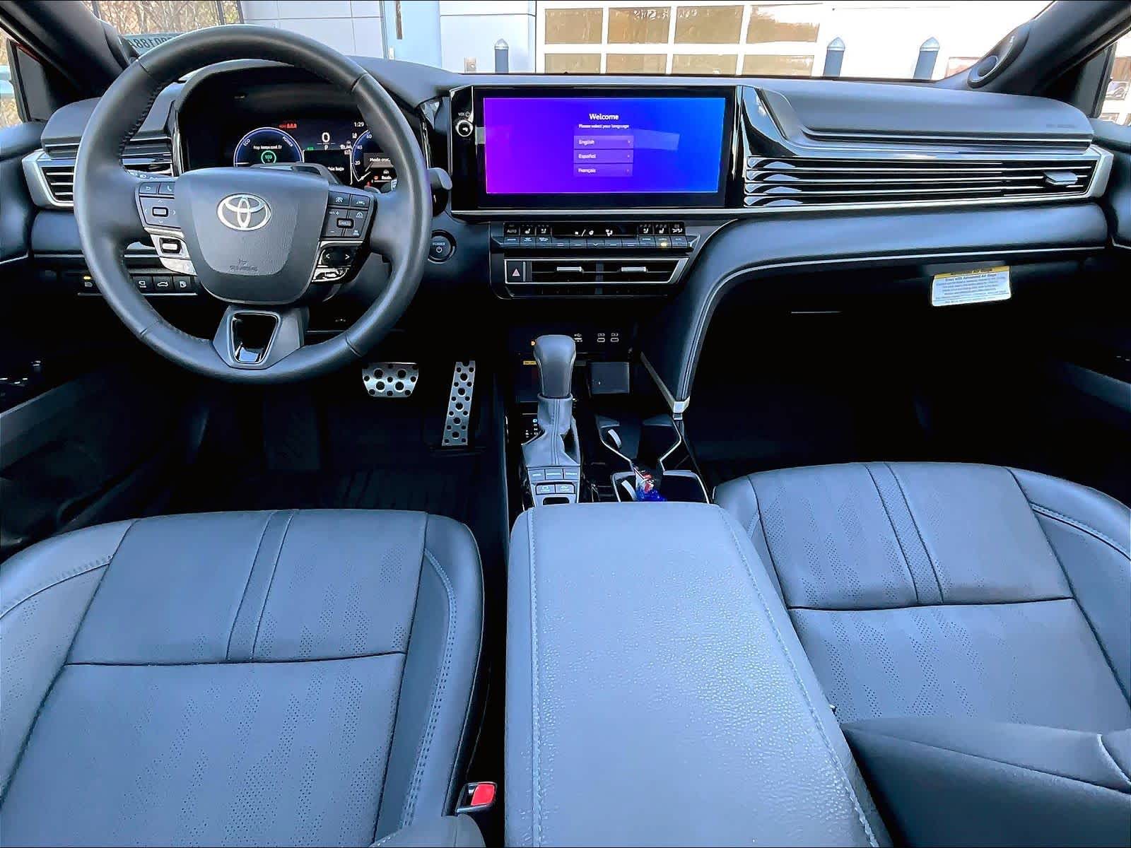 2025 Toyota Camry XSE - Photo 21