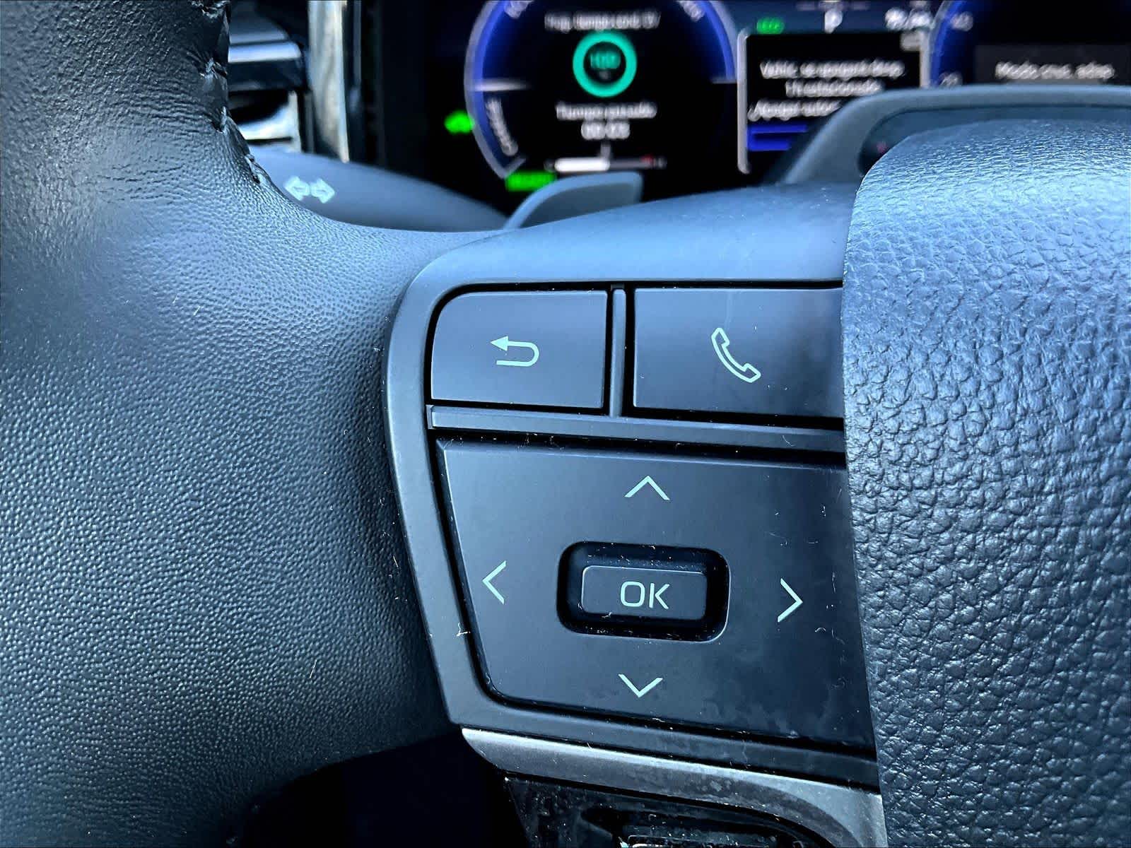 2025 Toyota Camry XSE - Photo 23