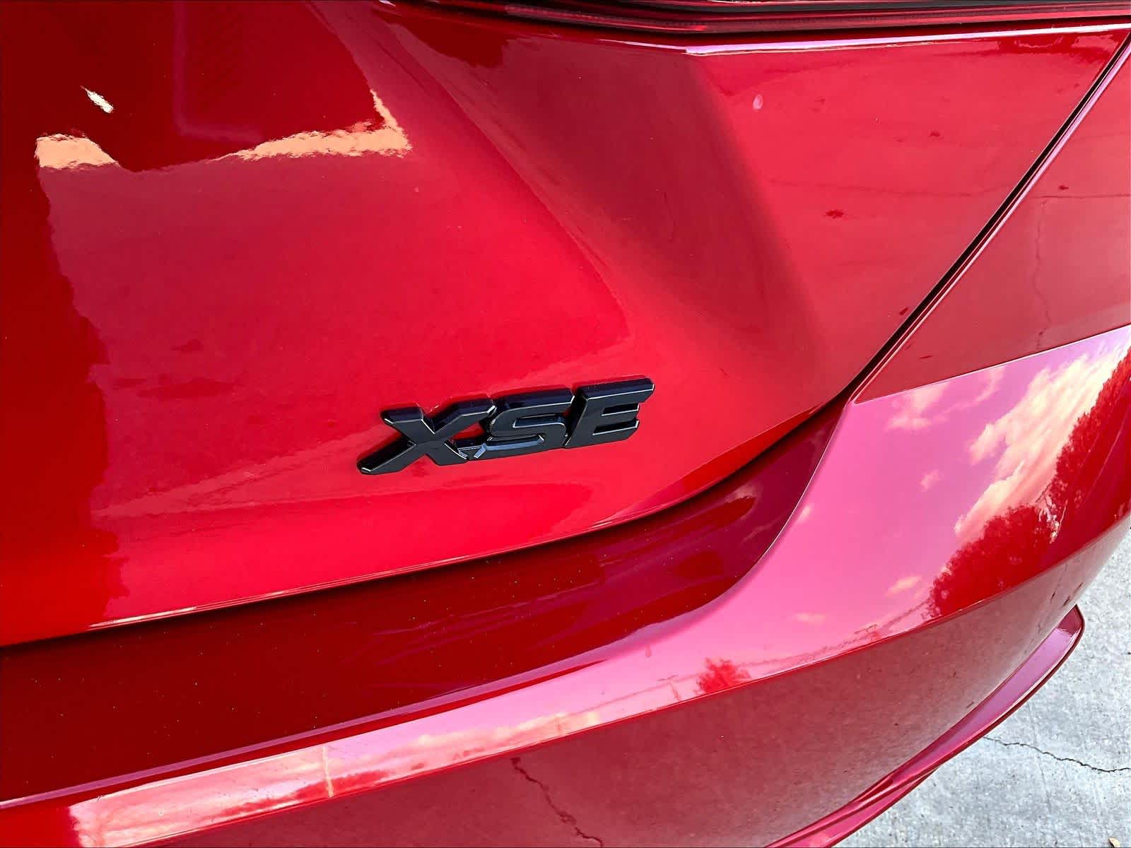 2025 Toyota Camry XSE - Photo 29