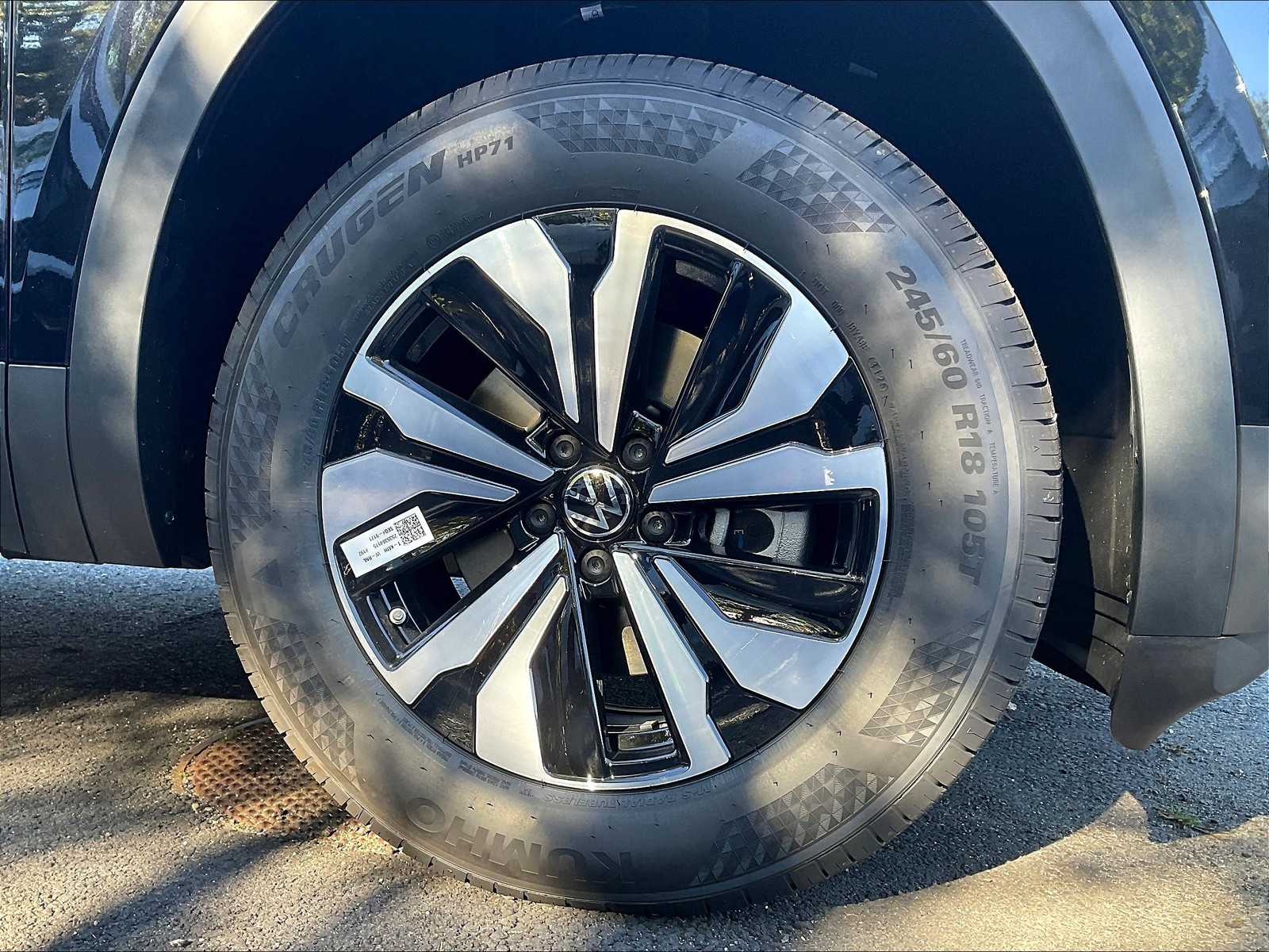 2026 Volkswagen Atlas 2.0T SE - Photo 8