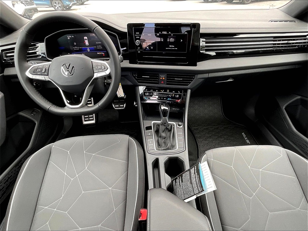 2025 Volkswagen Jetta 1.5T Sport - Photo 12