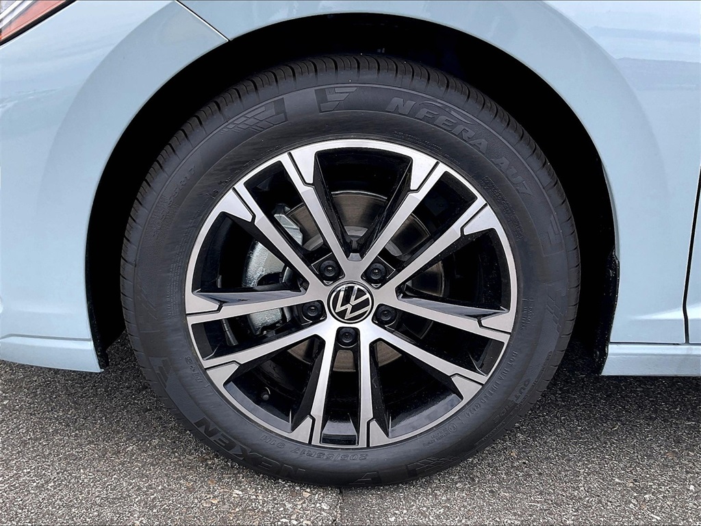 2025 Volkswagen Jetta 1.5T Sport - Photo 8