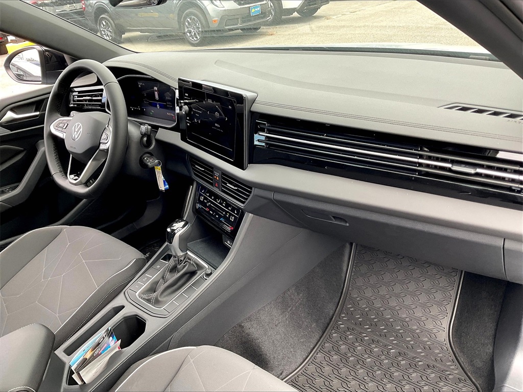 2025 Volkswagen Jetta 1.5T Sport - Photo 10