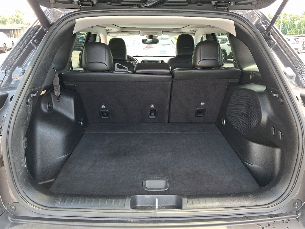 2021 Jeep Cherokee Latitude Lux - Photo 28