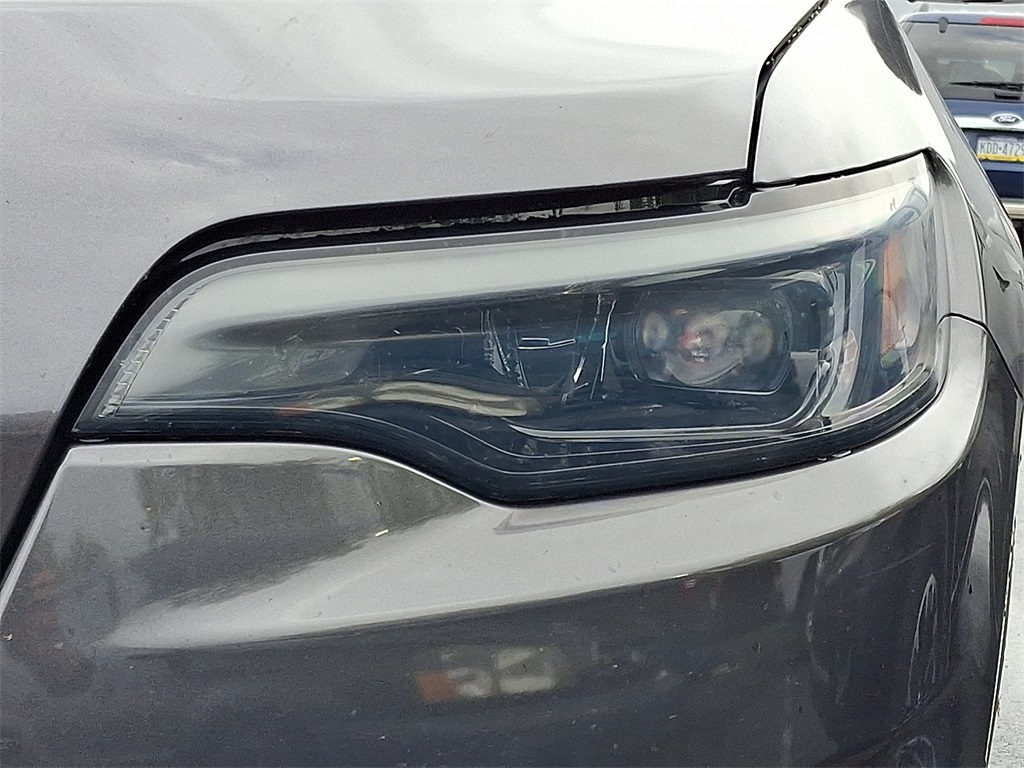 2021 Jeep Cherokee Latitude Lux - Photo 8
